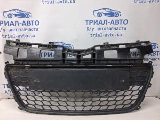 Решетка бампера центральная Hyundai I30 2007-2012 Б/У Решетка бампера центральная Hyundai I30 2007-2012