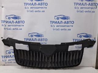 Решетка радиатора Fabia 2007-2014 5J 1.4 diesel