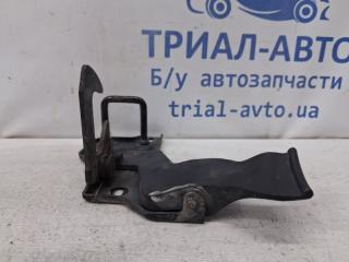 Крюк капота Fabia 2007-2014 5J 1.4 diesel