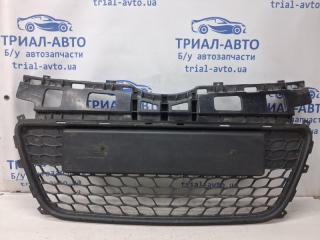 Решетка бампера центральная Hyundai I30 2007-2012 Б/У Решетка бампера центральная Hyundai I30 2007-2012