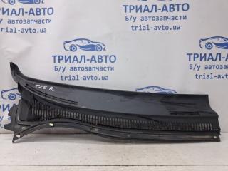 Дефлектор дворников правый Toyota Avensis 2002-2010 Б/У Дефлектор дворников правый Toyota Avensis 2002-2010