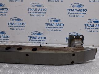 Усилитель бампера передний Toyota Avensis T25 2.0 diesel 1ADFTV