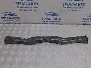 Панель передняя верхняя планка Toyota Avensis 2002-2010