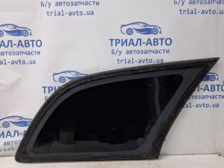 Стекло в кузов заднее левое Toyota Avensis T25 2.0 diesel 1ADFTV