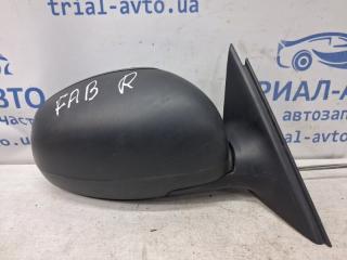 Зеркало правое Skoda Fabia 5J 1.4 diesel