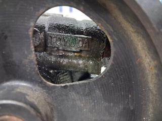 Насос ГУ Avensis 2002-2010 T25 2.0 diesel 1ADFTV