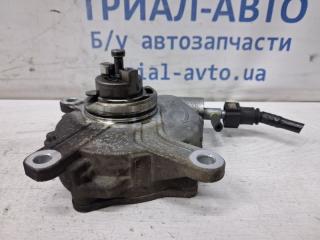 Насос вакуумный Toyota Avensis T25 2.0 diesel 1ADFTV