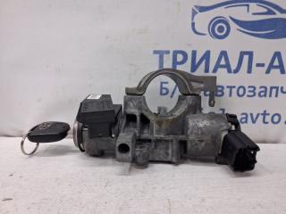 Замок зажигания Toyota Avensis T25 2.0 diesel 1ADFTV