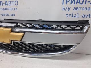 Решетка радиатора Epica 2006-2013 V250 2.5 бензин X25D1