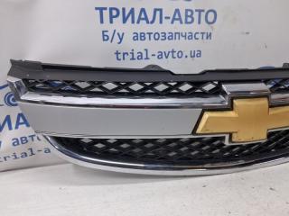 Решетка радиатора Chevrolet Epica V250 2.5 бензин X25D1