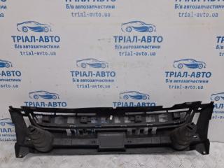 Решетка бампера центральная Kuga 2011-2019 CBS 2.0 diesel