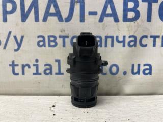 Насос омывателя стекла Mazda CX 7 2006-2012 Б/У Насос омывателя стекла Mazda CX 7 2006-2012