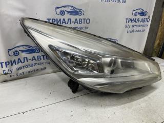 Фара правая Ксенон Ford Kuga CBS 2.0 diesel