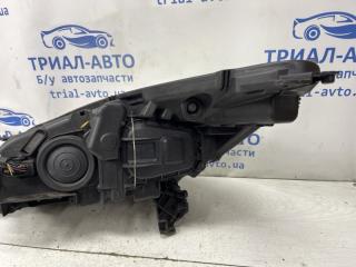 Фара правая Ксенон Kuga 2011-2019 CBS 2.0 diesel