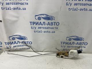Замок двери передний левый Mitsubishi Pajero Sport 1996-2008