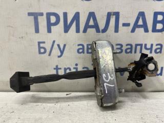 Фото запчасти ограничитель двери задний левый Lexus RX 350 2003-2009 Б/У запчасть Запчасть ограничитель двери задний левый Lexus RX 350 2003-2009