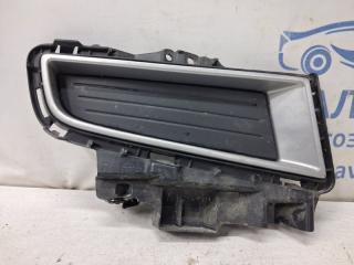 Решетка переднего бампера правая Mazda 3 2003-2009
