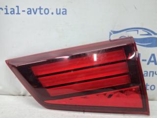 Фонарь задний внутренний правый Mitsubishi Outlander 2012-2021 Б/У Фонарь задний внутренний правый Mitsubishi Outlander 2012-2021