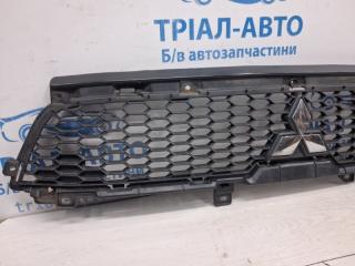 Решетка радиатора Outlander 2007-2012 XL 2.2 diesel 4N14