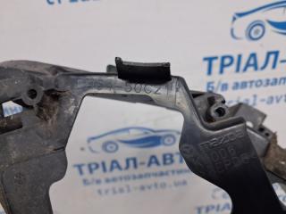 Решетка переднего бампера левая CX 7 2006-2012 ER 2.2 дизель MZR-CD