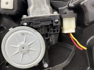 Стеклоподъемник передний левый Nissan X-Trail T31 2.5 бензин QR25DE