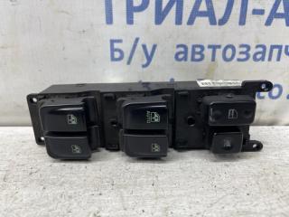 Блок управления стеклоподъемниками Hyundai Sonata 2004-2010