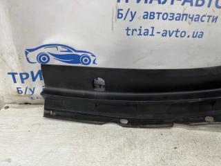 Дефлектор дворников левый Mazda 3 BK 1.6 бензин Z6
