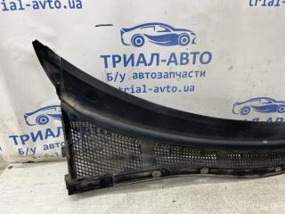 Дефлектор дворников правый Mazda 3 BK 1.6 бензин Z6