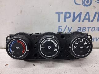 Блок управления кондиционером Mitsubishi Outlander 2007-2012 Б/У Блок управления кондиционером Mitsubishi Outlander 2007-2012