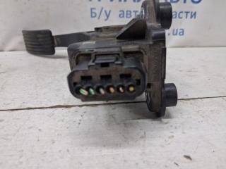 Педаль газа Outlander 2007-2012 XL 2.4 бензин 4b12