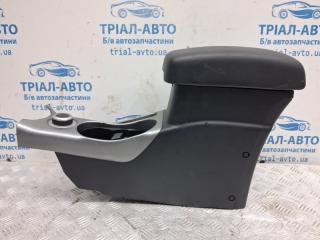 Подлокотник Mitsubishi Outlander 2007-2012 Б/У Подлокотник Mitsubishi Outlander 2007-2012