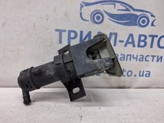Омыватель фары правый Toyota Prado J120 3.0 Diesel 1KDFTV