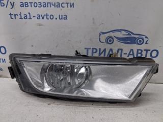 Фара противотуманная правая Skoda Octavia 2013-2020