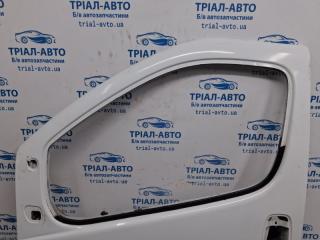 Дверь передняя левая Trafic 2001-2014 FL M9R
