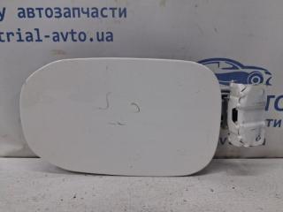 Лючок бака Mitsubishi Outlander 2012-2021 Б/У Лючок бака Mitsubishi Outlander 2012-2021