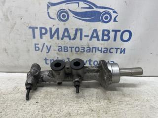 Фото запчасти тормозной цилиндр главный Renault Trafic 2001-2014 Б/У запчасть Запчасть тормозной цилиндр главный Renault Trafic 2001-2014