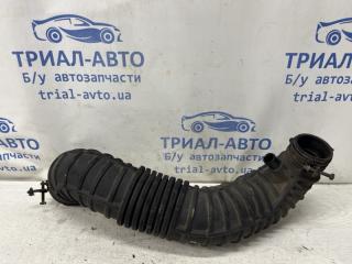 Патрубок воздушного фильтра Sportage 2010-2016 SL 2.0 diesel D4HA