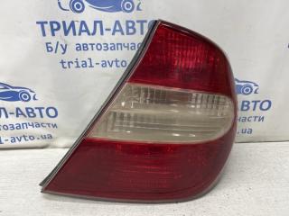 Фонарь задний внешний правый Toyota Camry 2001-2006 Б/У Фонарь задний внешний правый Toyota Camry 2001-2006