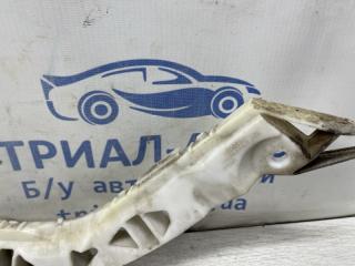 Кронштейн бампера передний левый 3 2003-2009 BK 1.6 бензин Z6