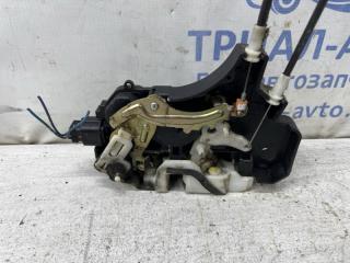 Замок двери задний правый Mitsubishi Colt 6 1.1