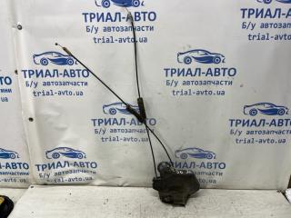 Замок двери задний левый Toyota Camry 2001-2006
