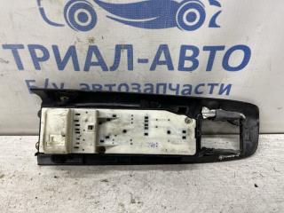 Блок управления стеклоподъемниками Camry 2001-2006 XV30 2.4 Бензин 2AZFE