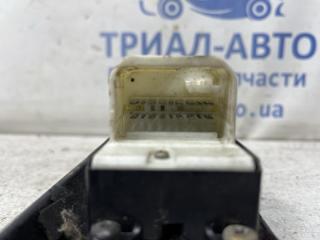 Блок управления стеклоподъемниками Camry 2001-2006 XV30 2.4 Бензин 2AZFE