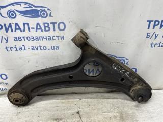 Фото запчасти рычаг передний нижний правый Hyundai Getz 2002-2011 Б/У запчасть Запчасть рычаг передний нижний правый Hyundai Getz 2002-2011