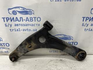 Фото запчасти рычаг передний нижний левый Mitsubishi Colt 2002-2012 Б/У запчасть Запчасть рычаг передний нижний левый Mitsubishi Colt 2002-2012