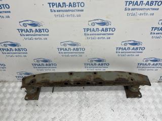 Усилитель бампера передний Toyota Avensis 2002-2010