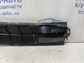 Дефлектор дворников левый Avensis 2002-2010 T25 1.8 бензин 1ZZFE