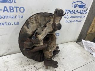 Кулак поворотный левый со ступицей Toyota Avensis T25 1.8 бензин 1ZZFE