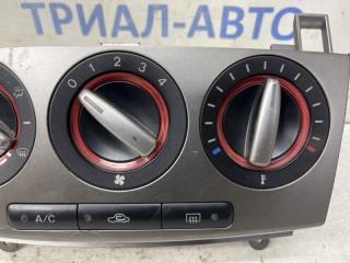 Блок управления кондиционером Mazda 3 BK 1.6 бензин Z6