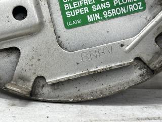 Лючок бака 3 2003-2009 BK 1.6 бензин Z6